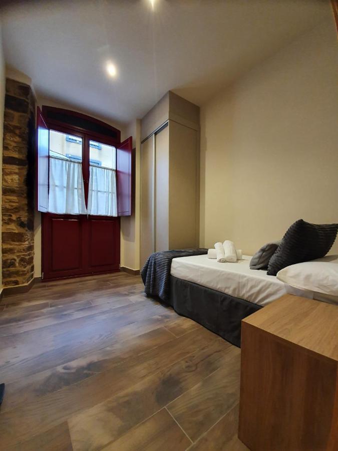 Albergue Casa Cuartel A Fonsagrada ภายนอก รูปภาพ