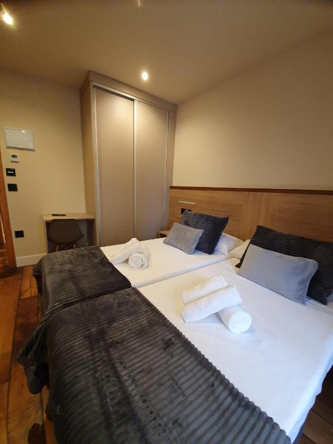 Albergue Casa Cuartel A Fonsagrada ภายนอก รูปภาพ