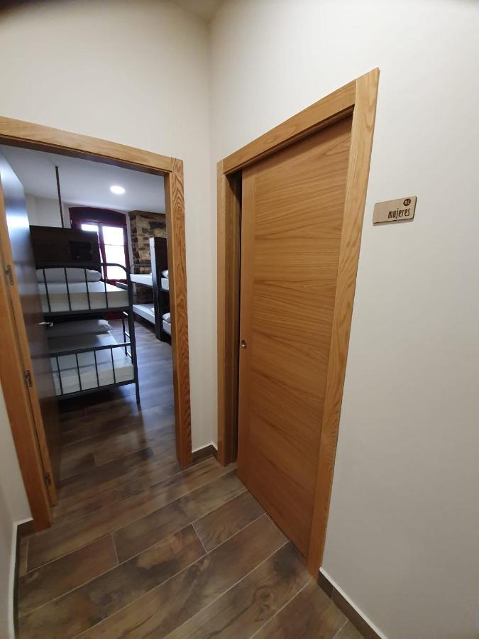 Albergue Casa Cuartel A Fonsagrada ภายนอก รูปภาพ