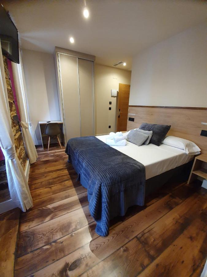 Albergue Casa Cuartel A Fonsagrada ภายนอก รูปภาพ