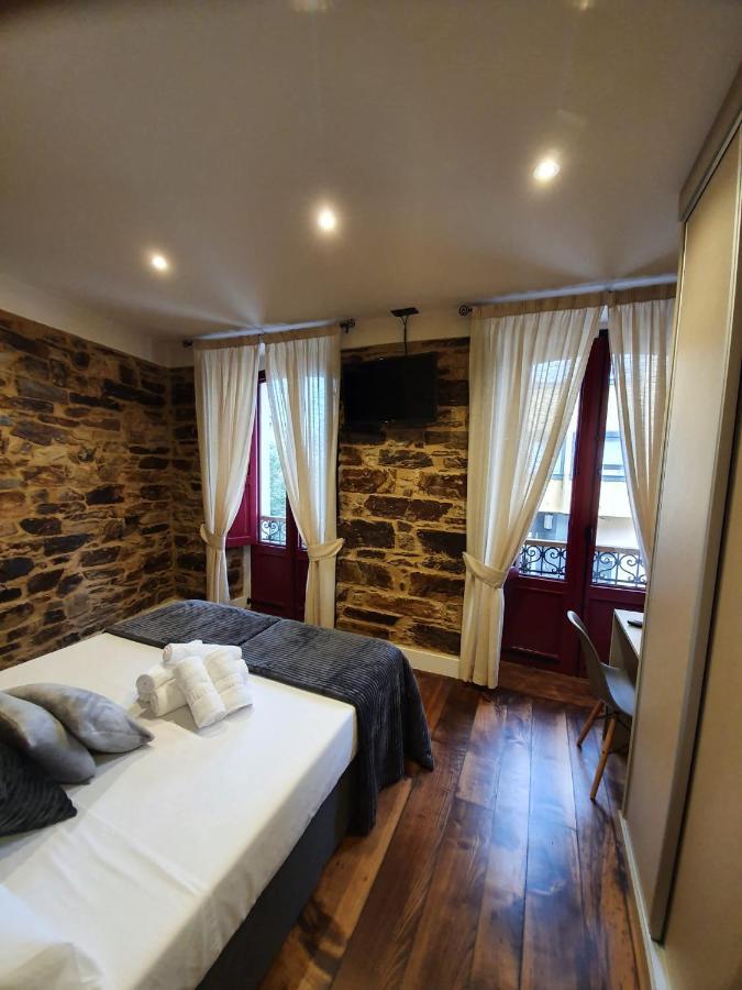Albergue Casa Cuartel A Fonsagrada ภายนอก รูปภาพ