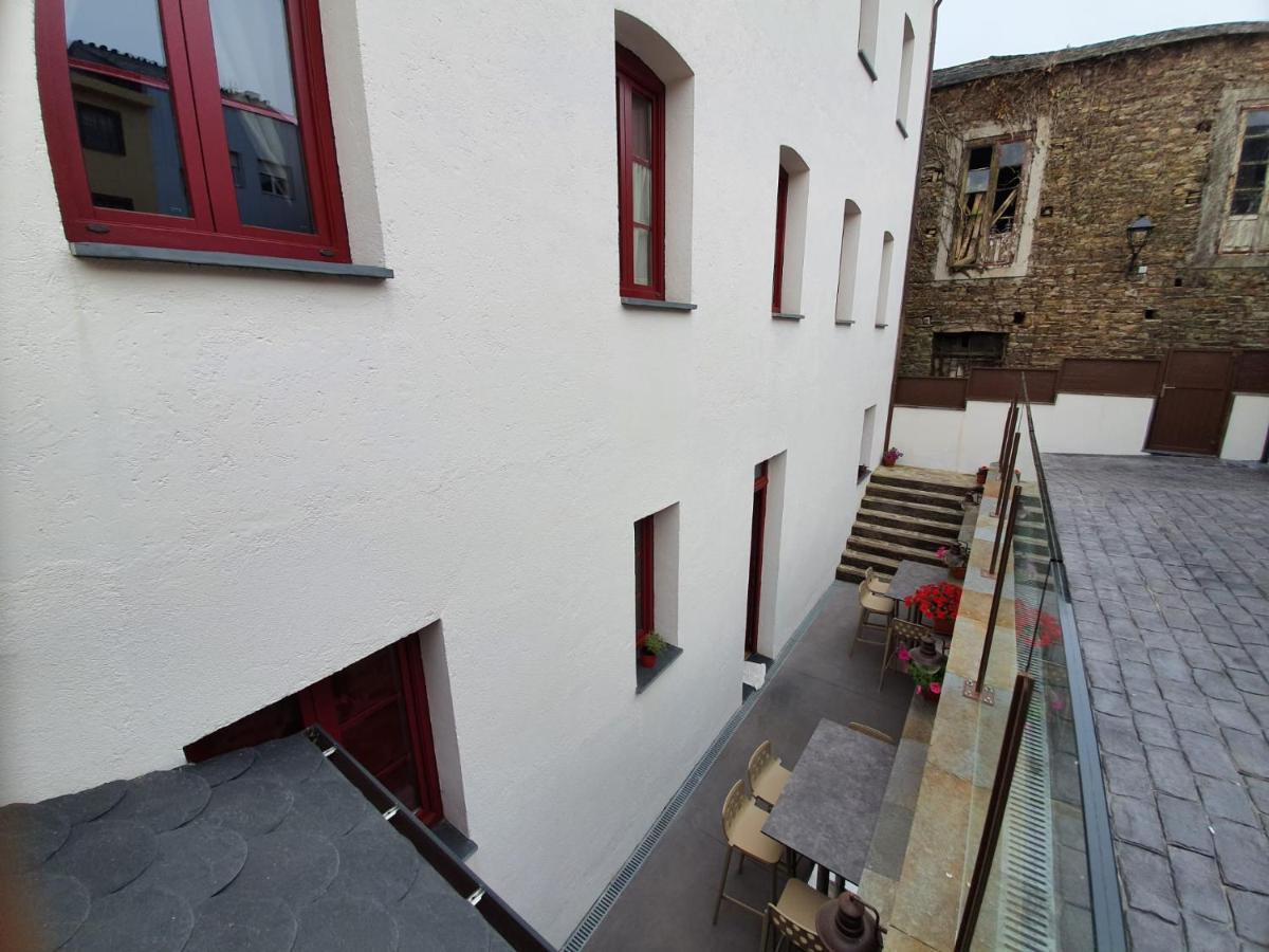 Albergue Casa Cuartel A Fonsagrada ภายนอก รูปภาพ