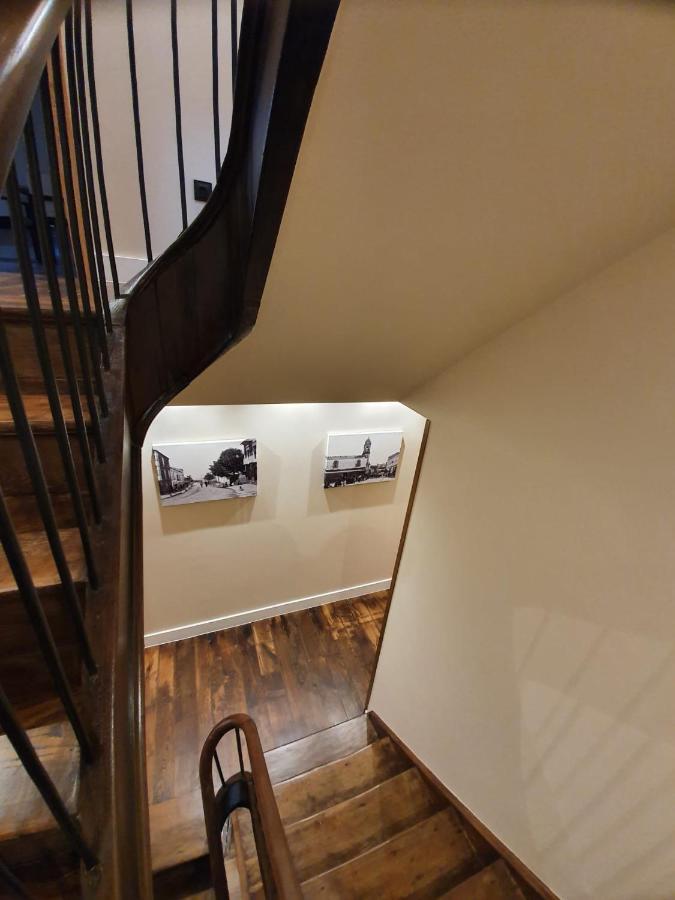 Albergue Casa Cuartel A Fonsagrada ภายนอก รูปภาพ