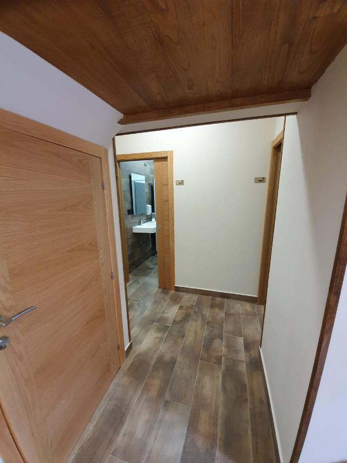 Albergue Casa Cuartel A Fonsagrada ภายนอก รูปภาพ