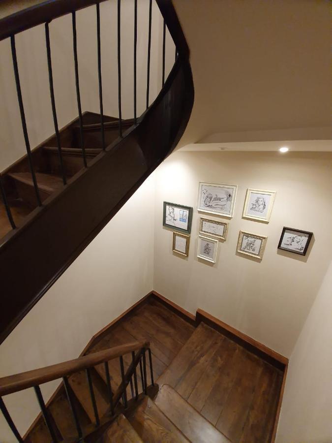 Albergue Casa Cuartel A Fonsagrada ภายนอก รูปภาพ